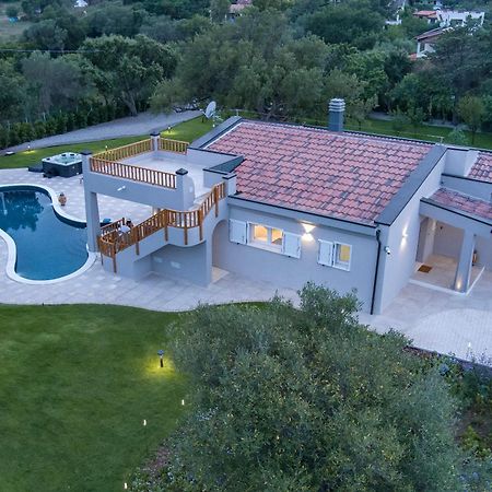 Villa Golden Root Real Estate San Teodoro  Eksteriør billede
