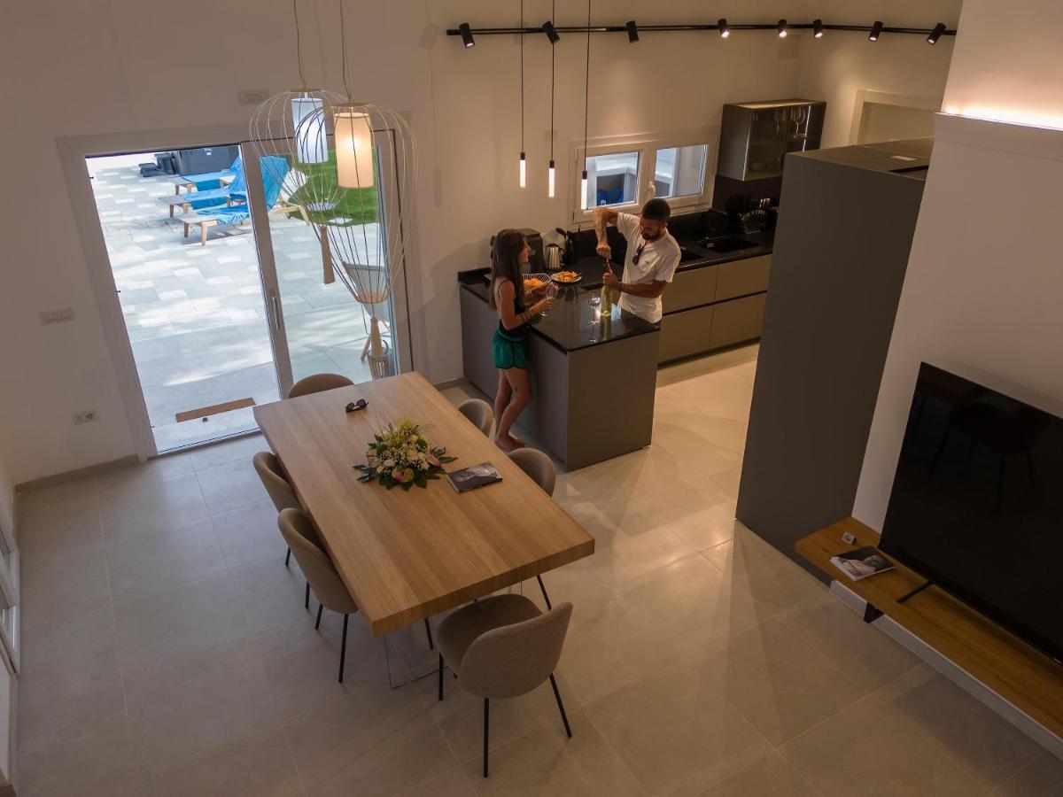 Villa Golden Root Real Estate San Teodoro  Eksteriør billede